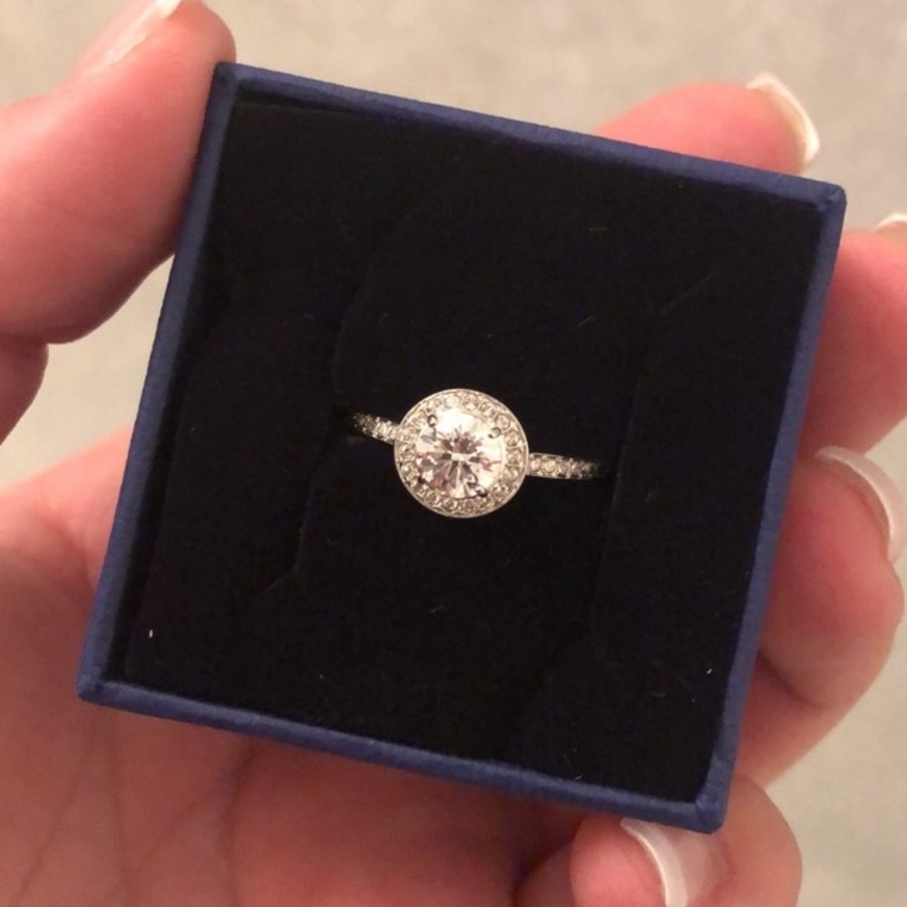 Diamond Ring - image 1